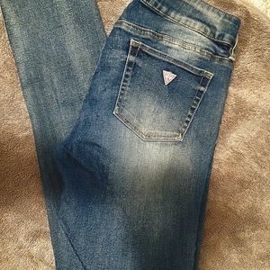 GUESS sz 30 straight leg jeans